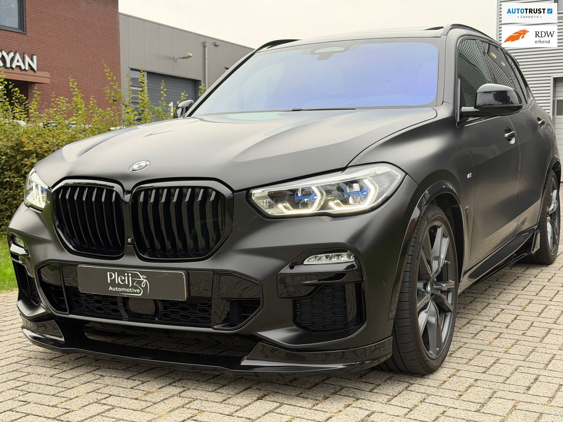 BMW X5 xDrive30d High Executive 2019 - voorkant