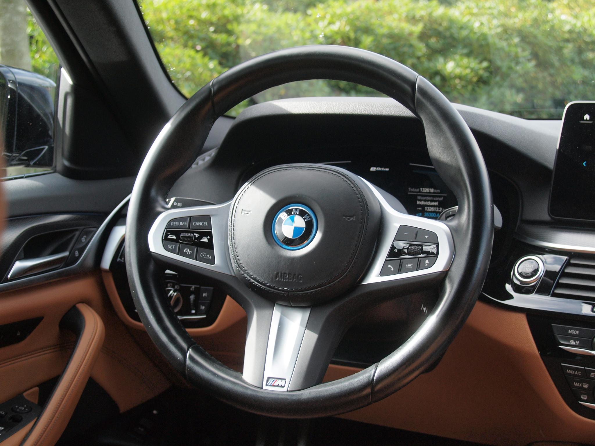 Foto van BMW 530e