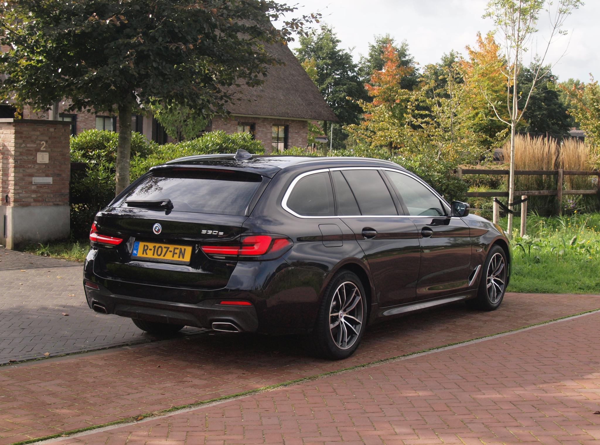 Foto van BMW 530e