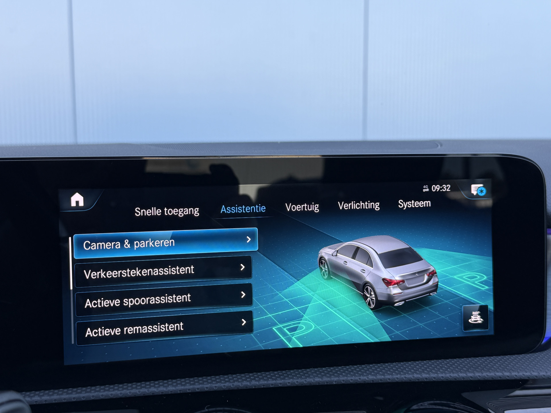 Foto van Mercedes-Benz A 250 E