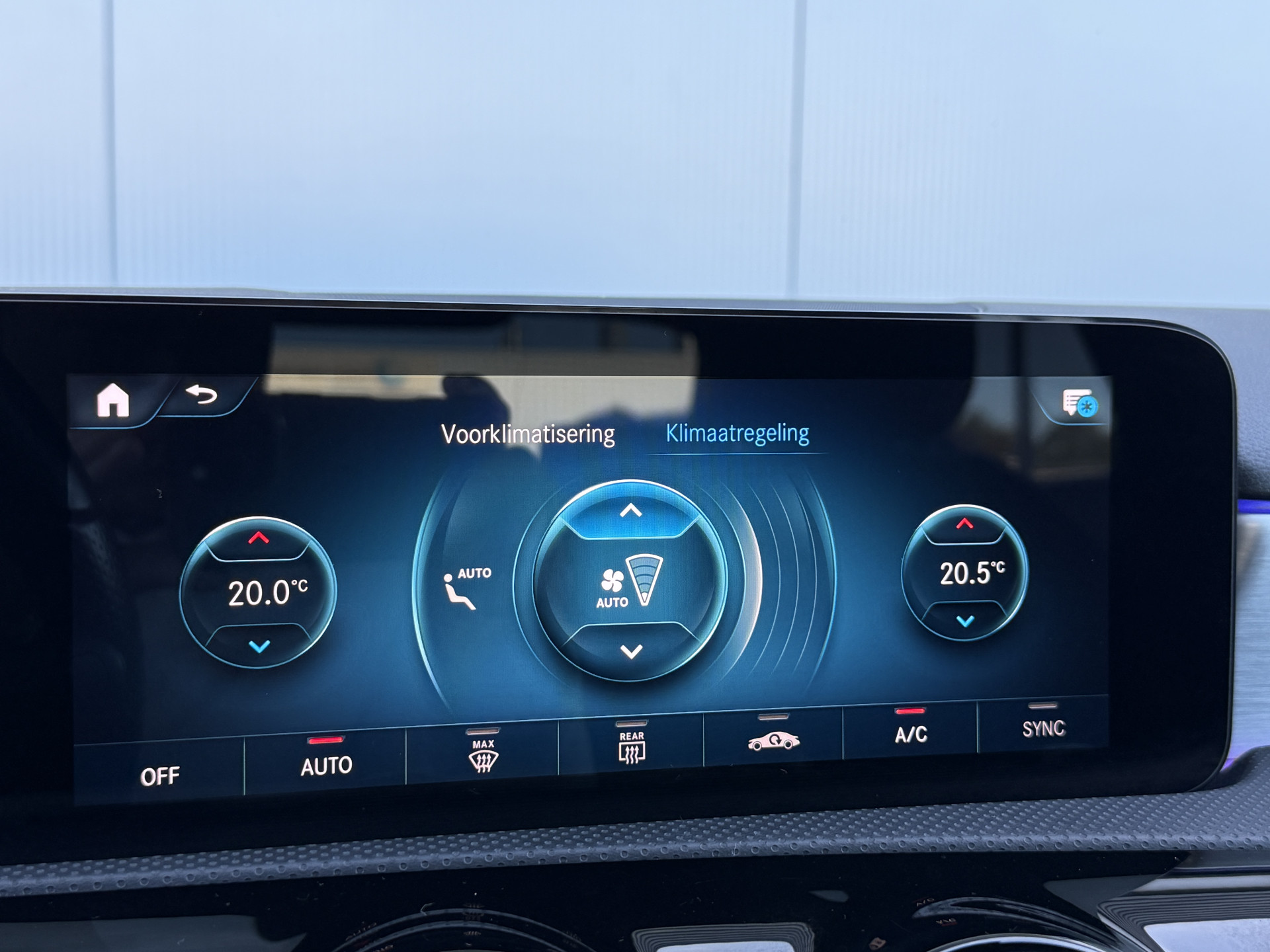 Foto van Mercedes-Benz A 250 E
