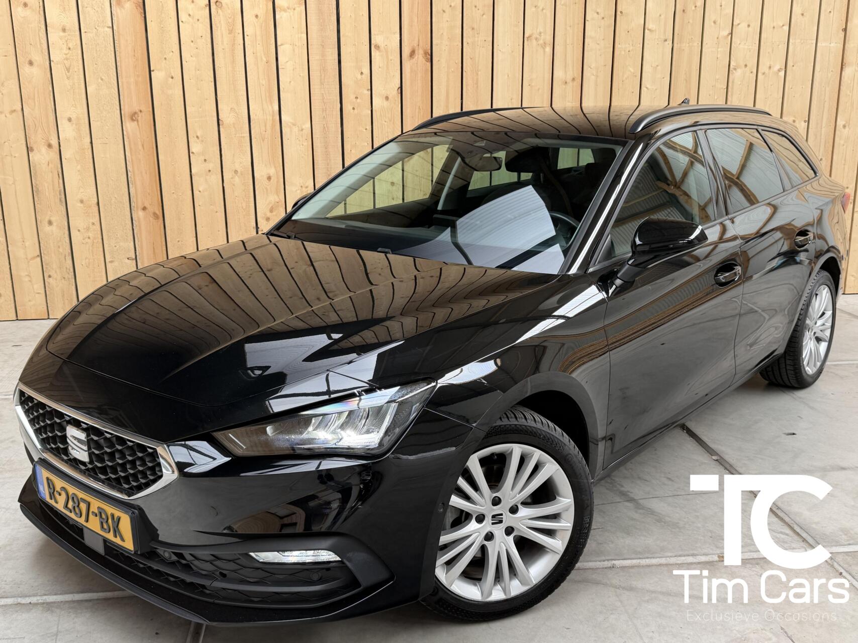 Seat Seat Leon SP 1.0 TSI Style Business Intense 2022 - voorkant