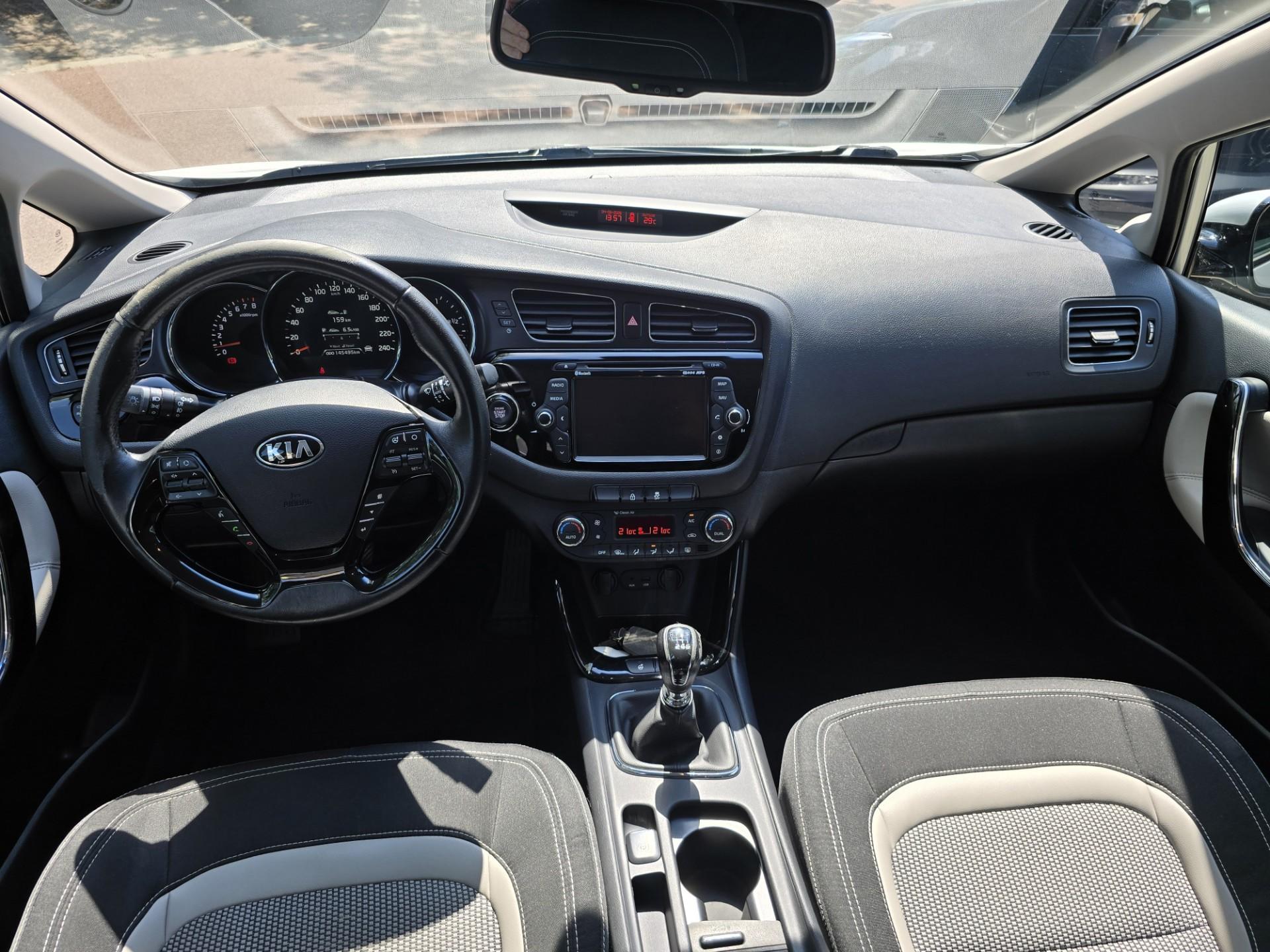 Foto van Kia Cee D