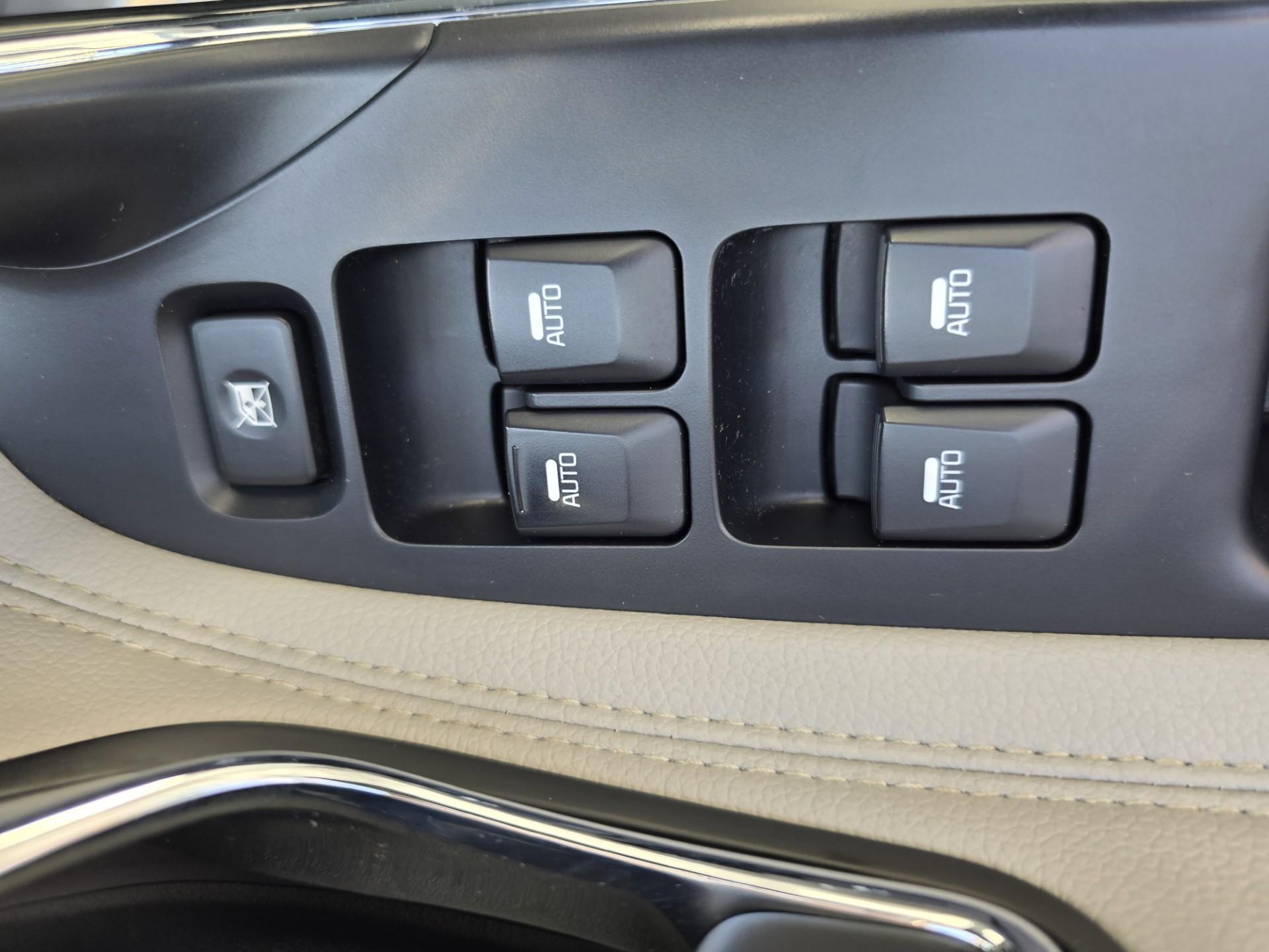 Foto van Kia Cee D