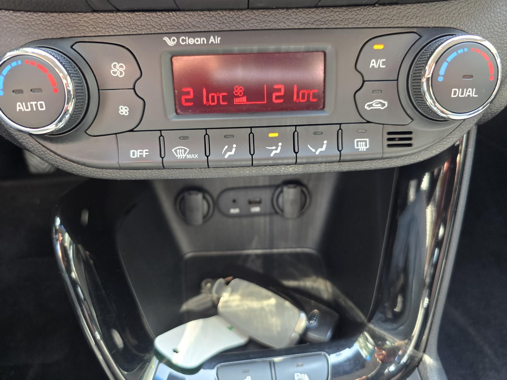 Foto van Kia Cee D