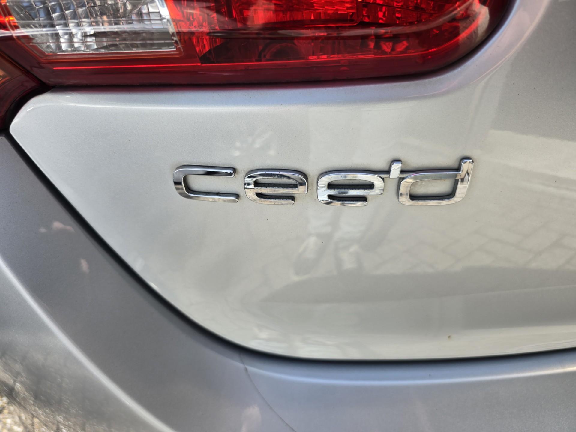 Foto van Kia Cee D