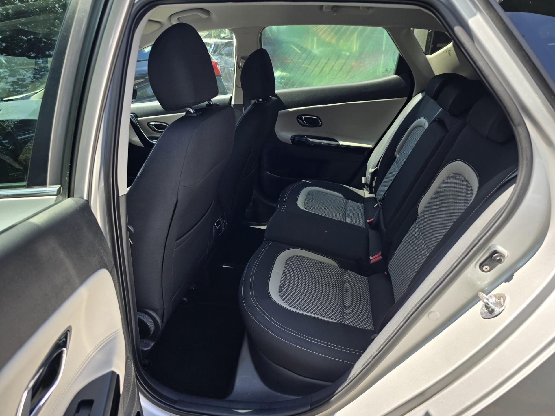 Foto van Kia Cee D