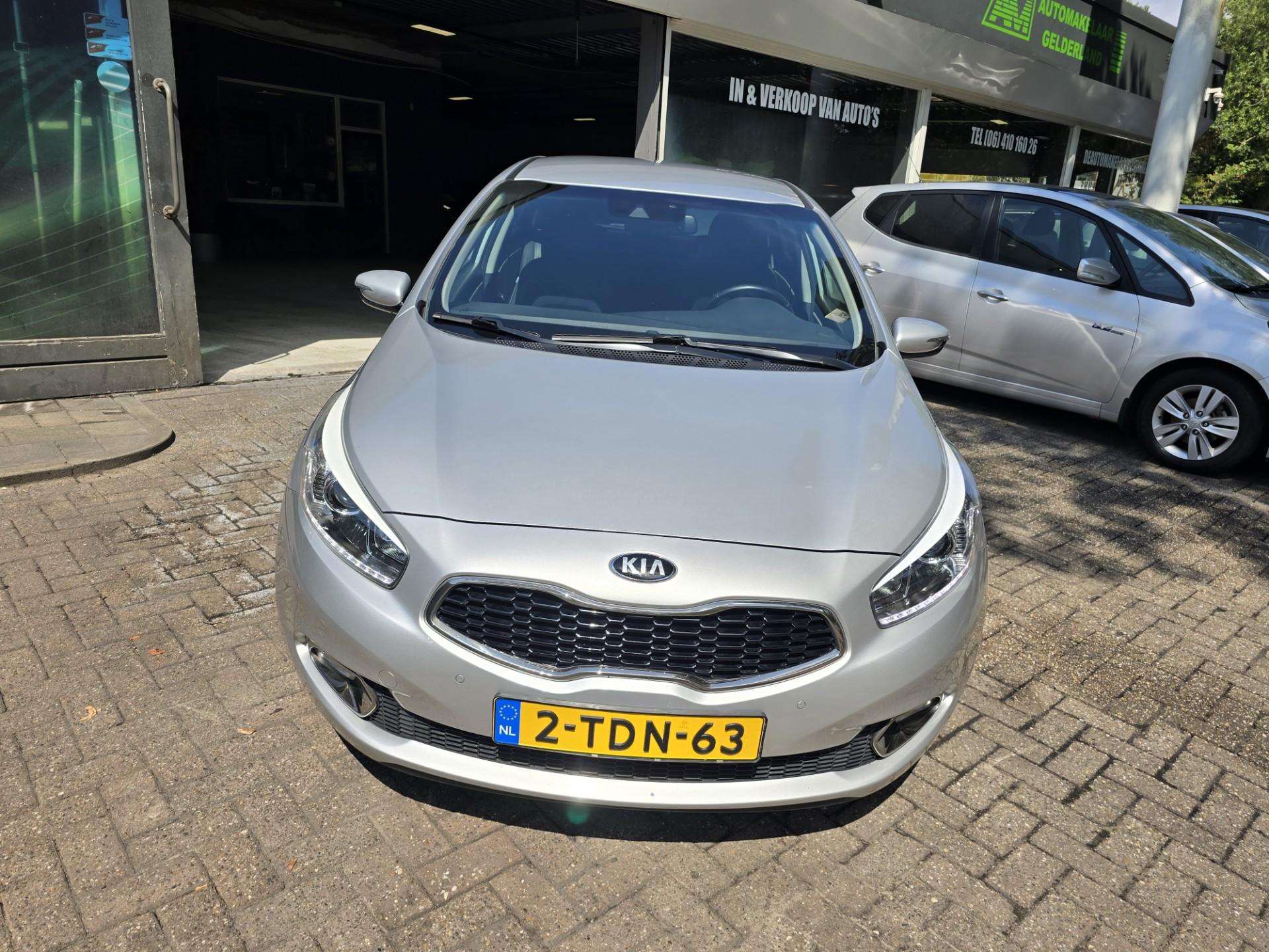 Foto van Kia Cee D