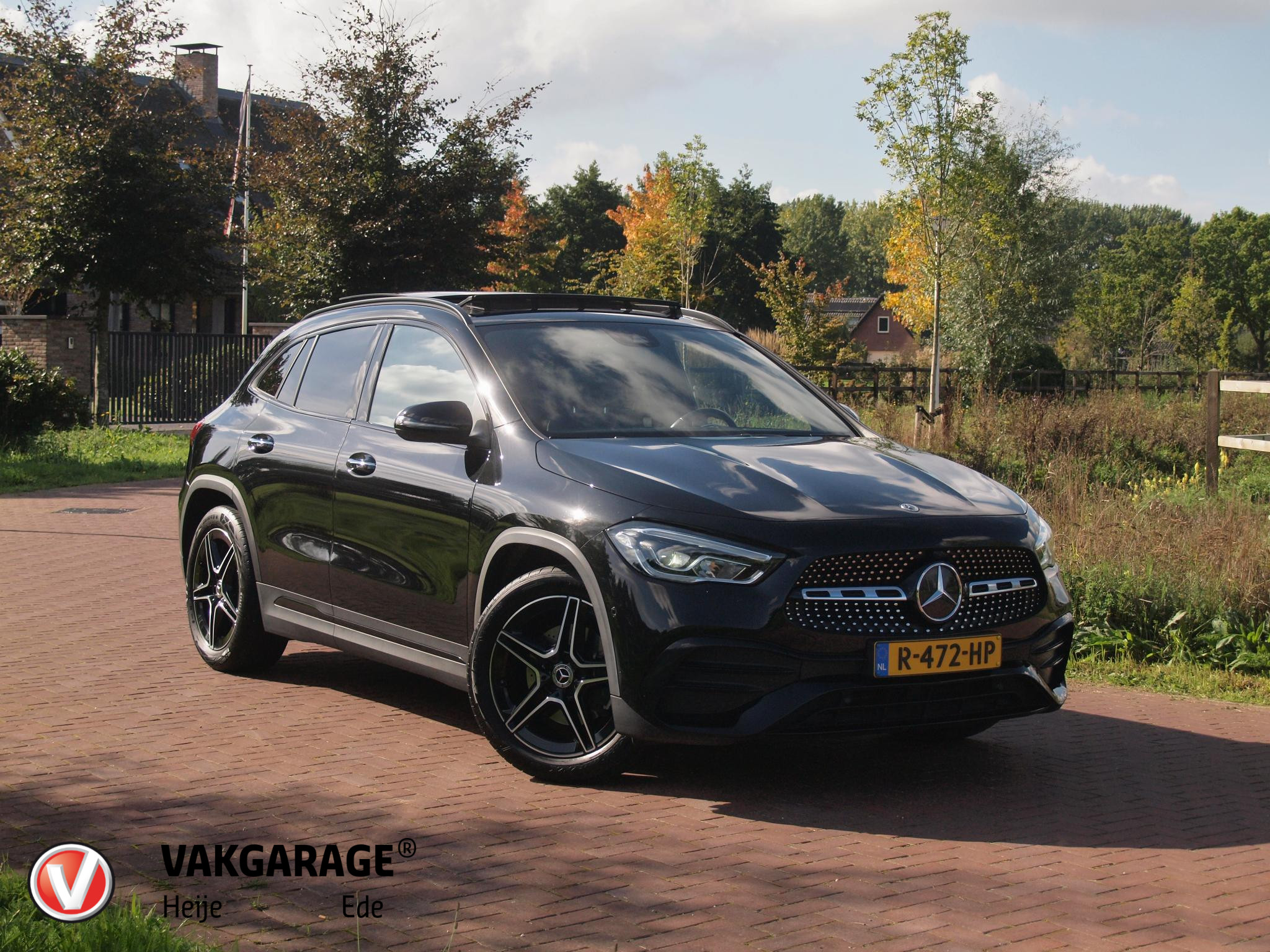 Mercedes-Benz Gla 180 180 AMG Line 2022 - voorkant