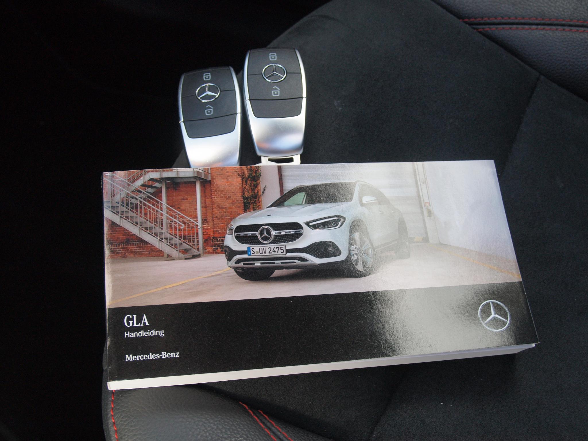 Foto van Mercedes-Benz Gla 180