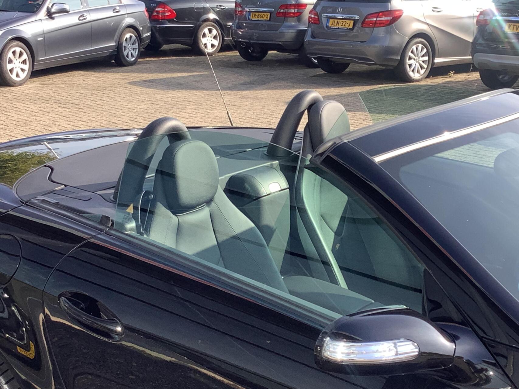 Foto van Mercedes-Benz SLK 200 Kompressor