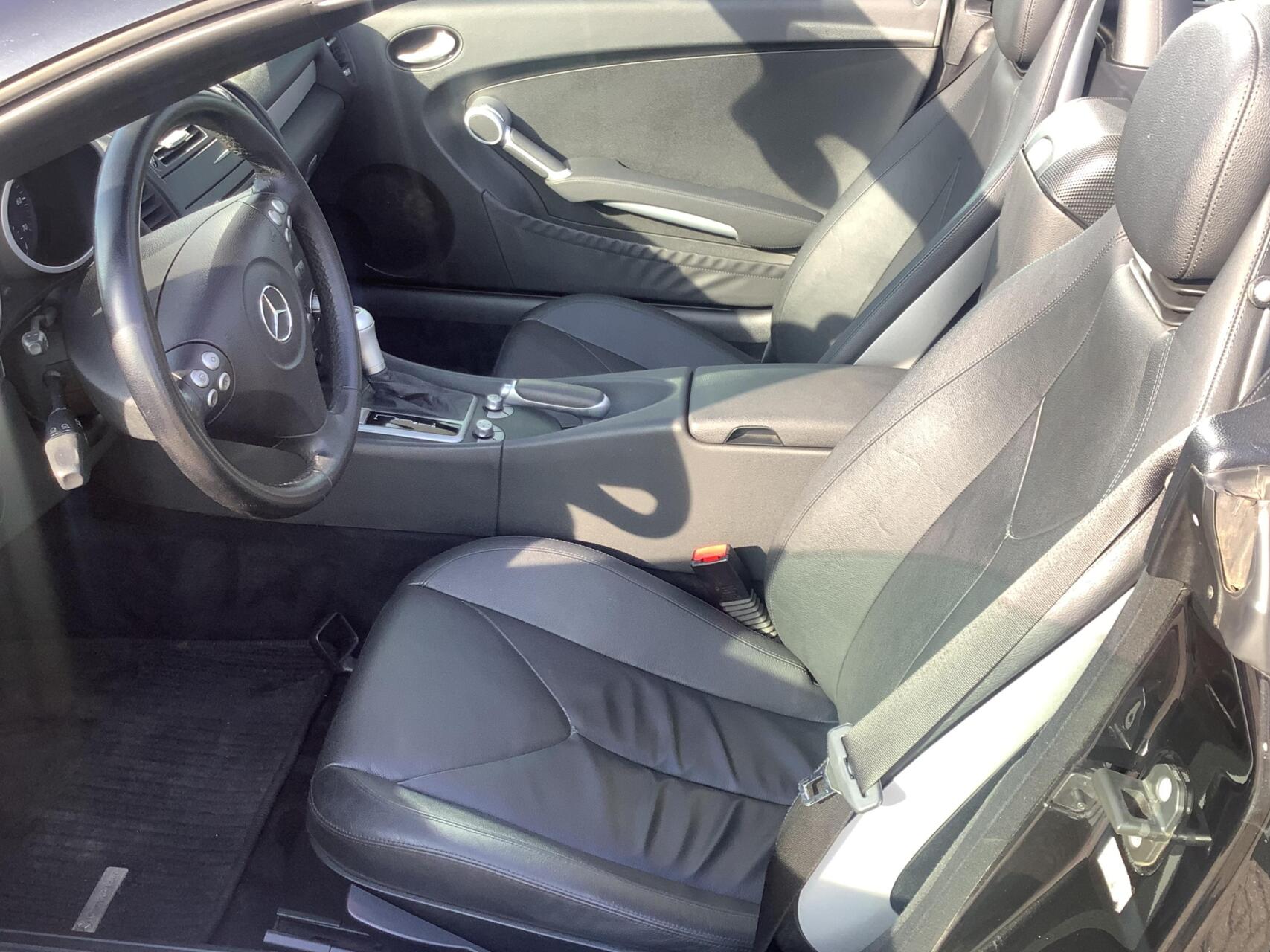 Foto van Mercedes-Benz SLK 200 Kompressor