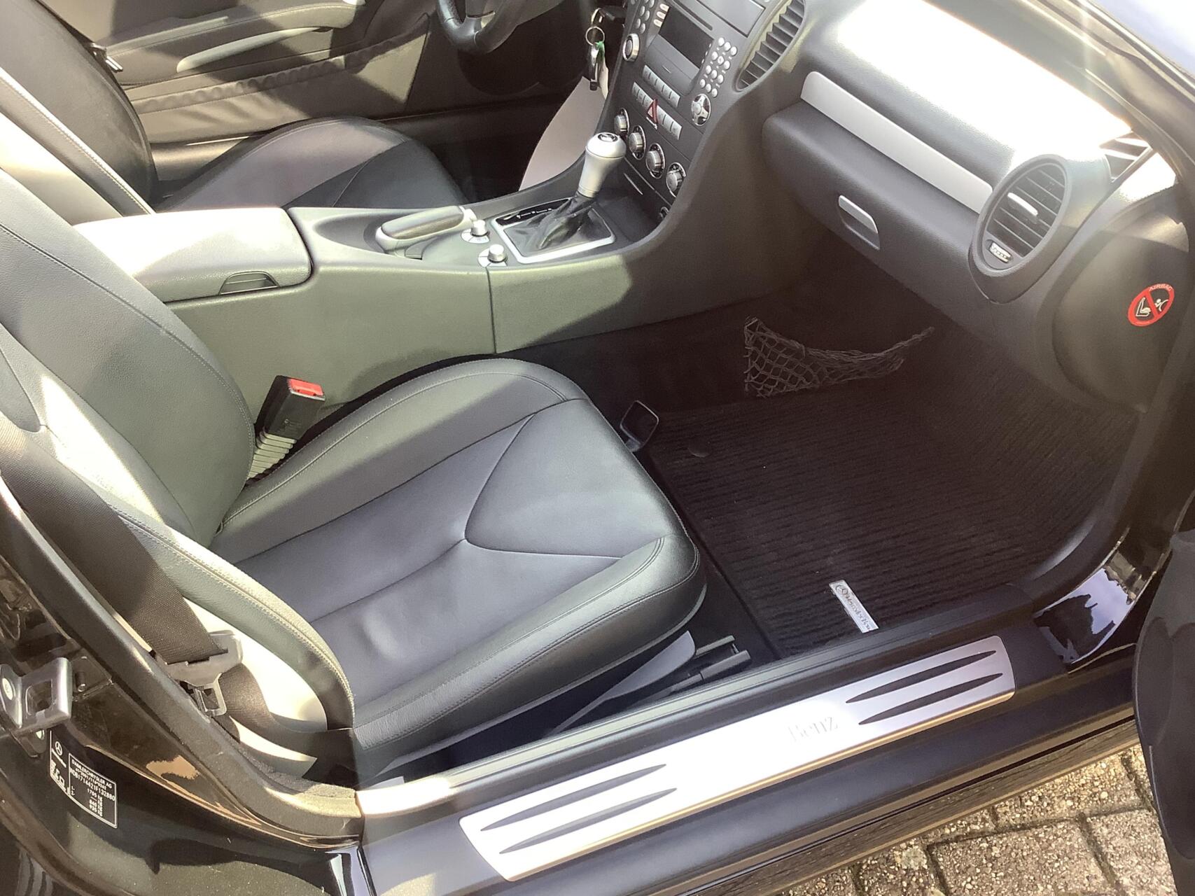 Foto van Mercedes-Benz SLK 200 Kompressor
