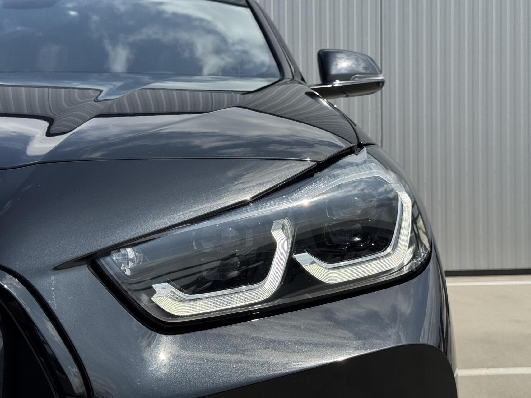 Foto van BMW X2 Sdrive20i