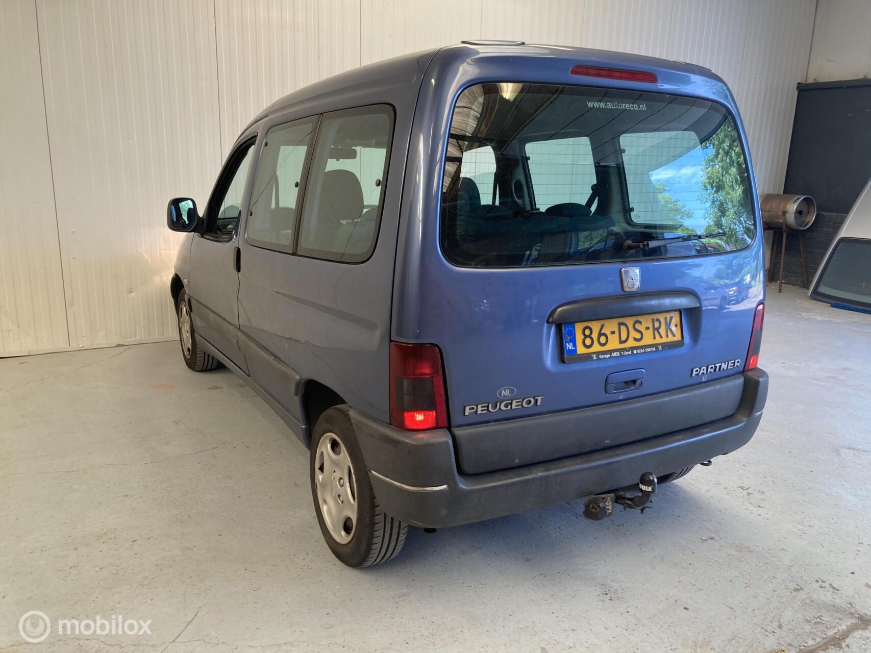 Foto van Peugeot Partner Combi