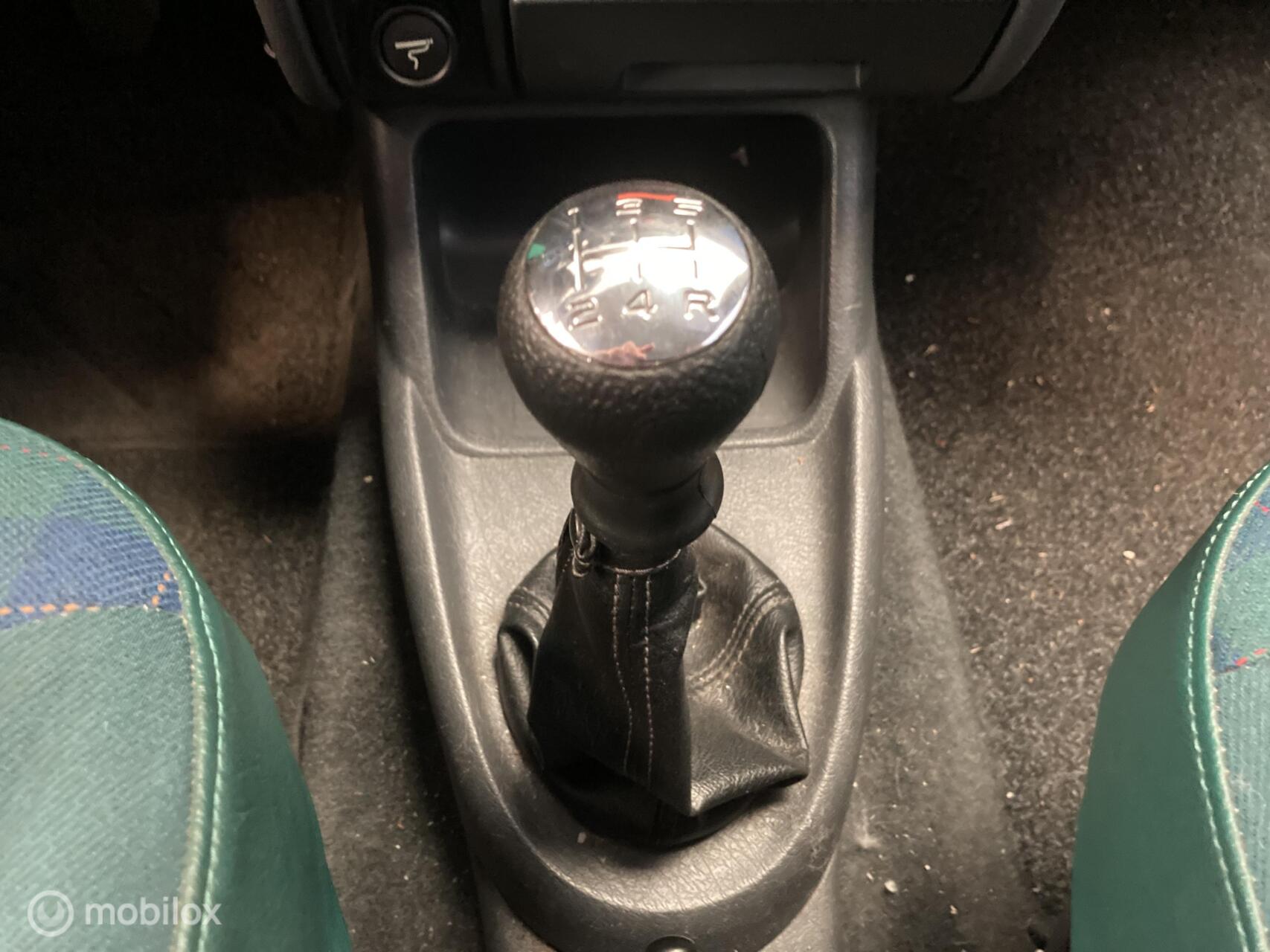 Foto van Peugeot Partner Combi