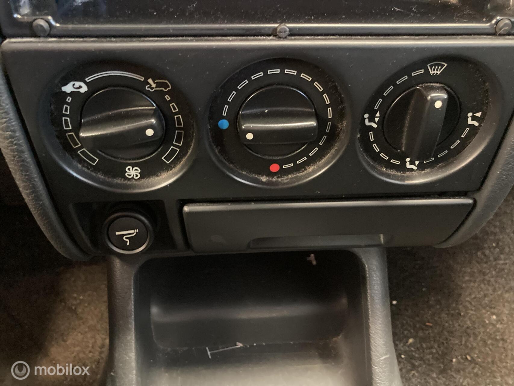 Foto van Peugeot Partner Combi