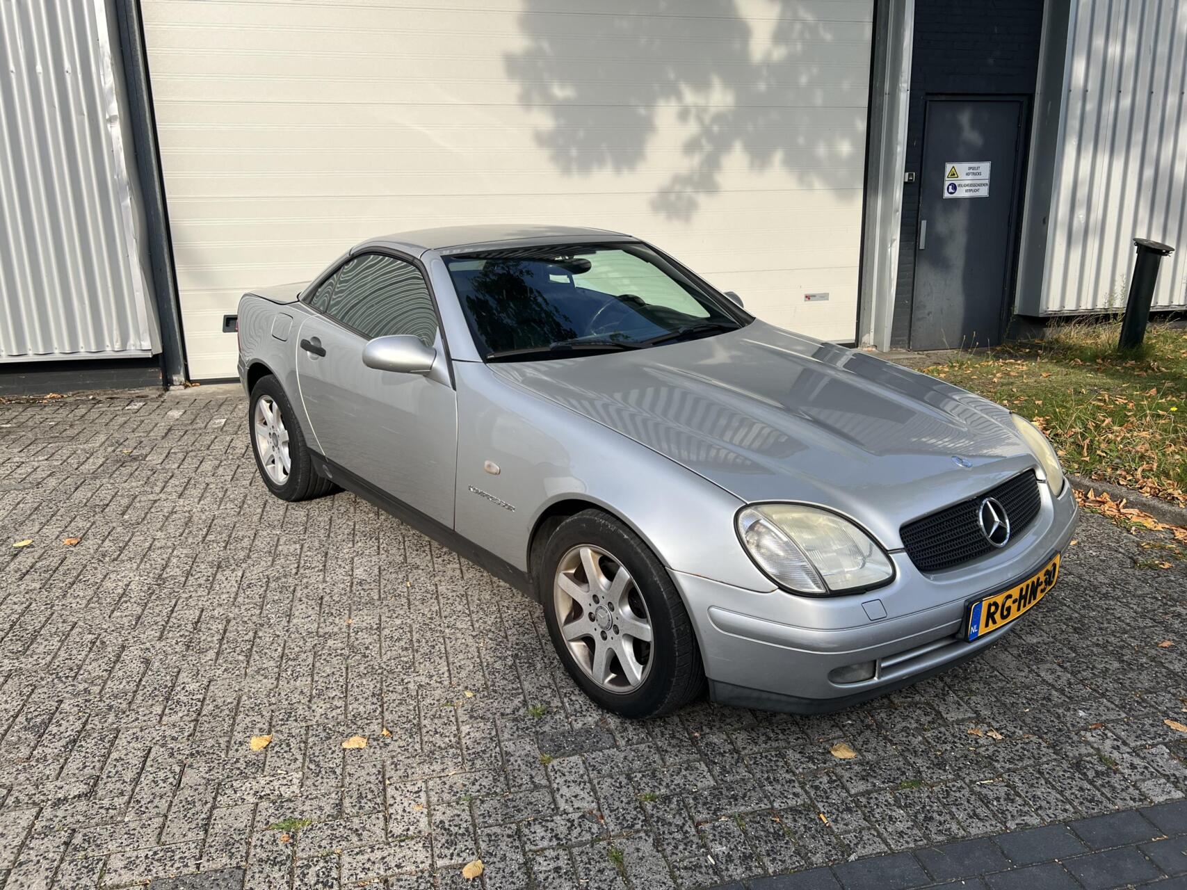 Foto van Mercedes-Benz SLK 230 Kompressor