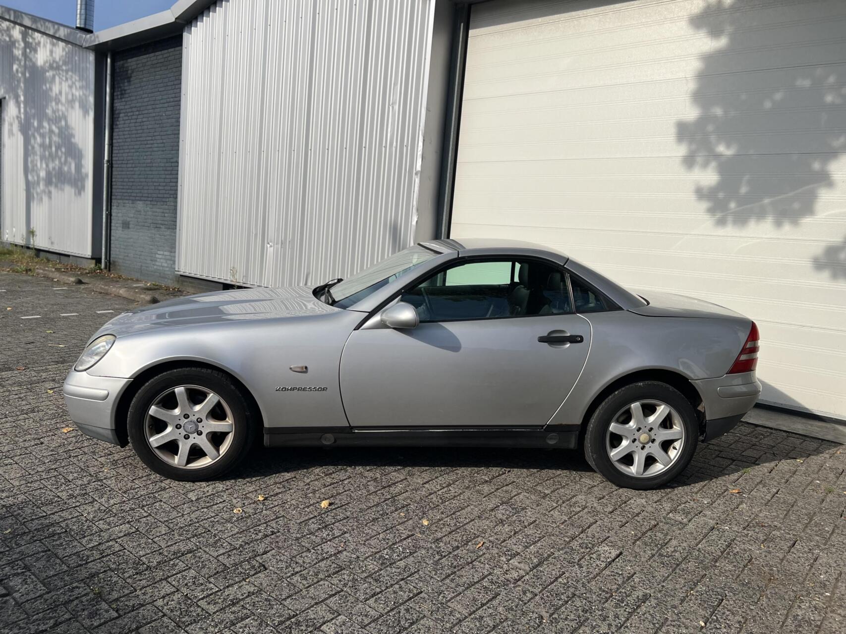 Foto van Mercedes-Benz SLK 230 Kompressor