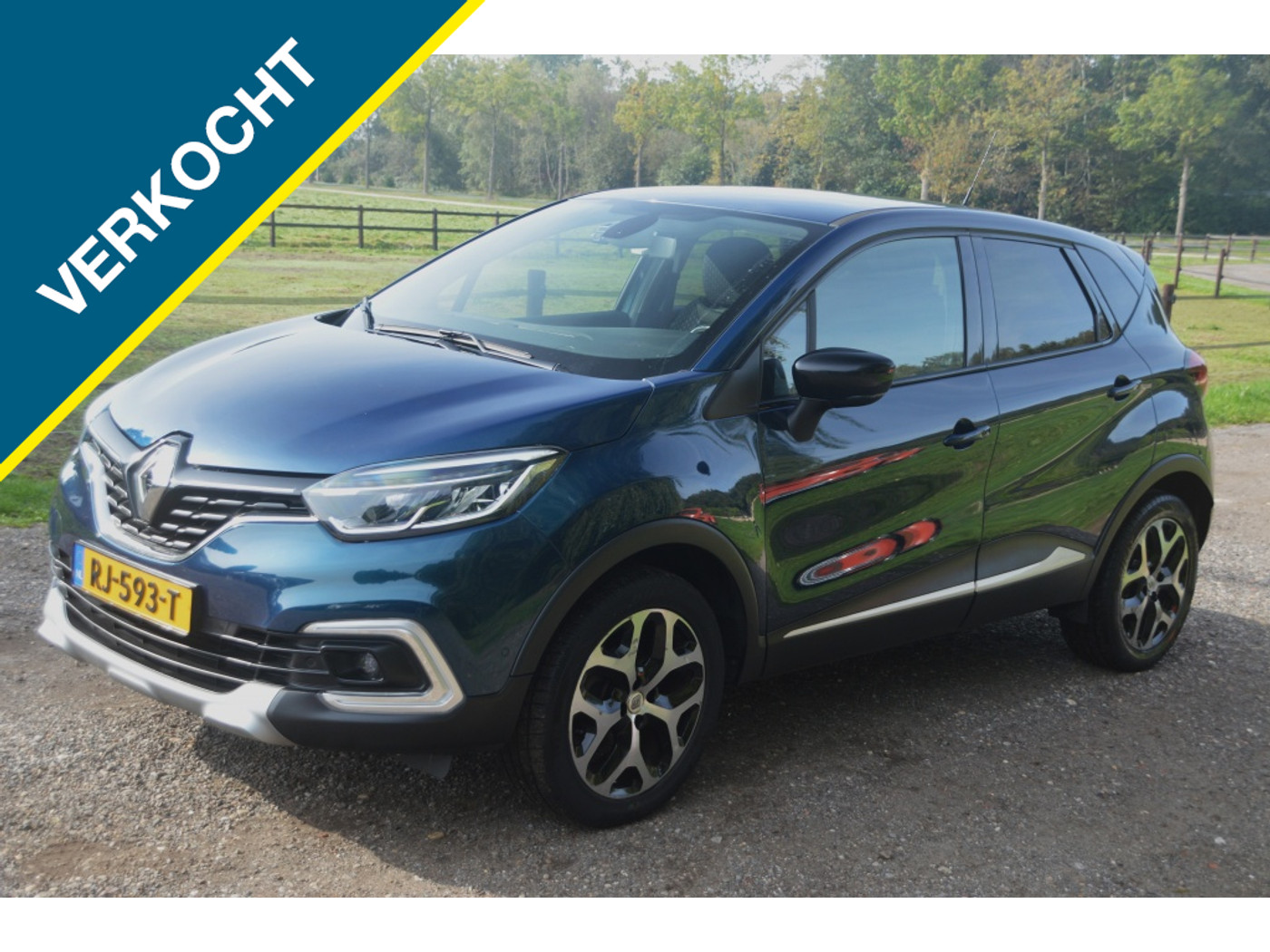Renault Captur 0.9 TCe Lifenavi camera bosse 2017 - voorkant