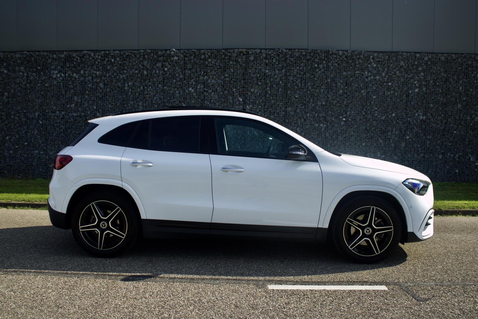 Foto van Mercedes-Benz Gla 180