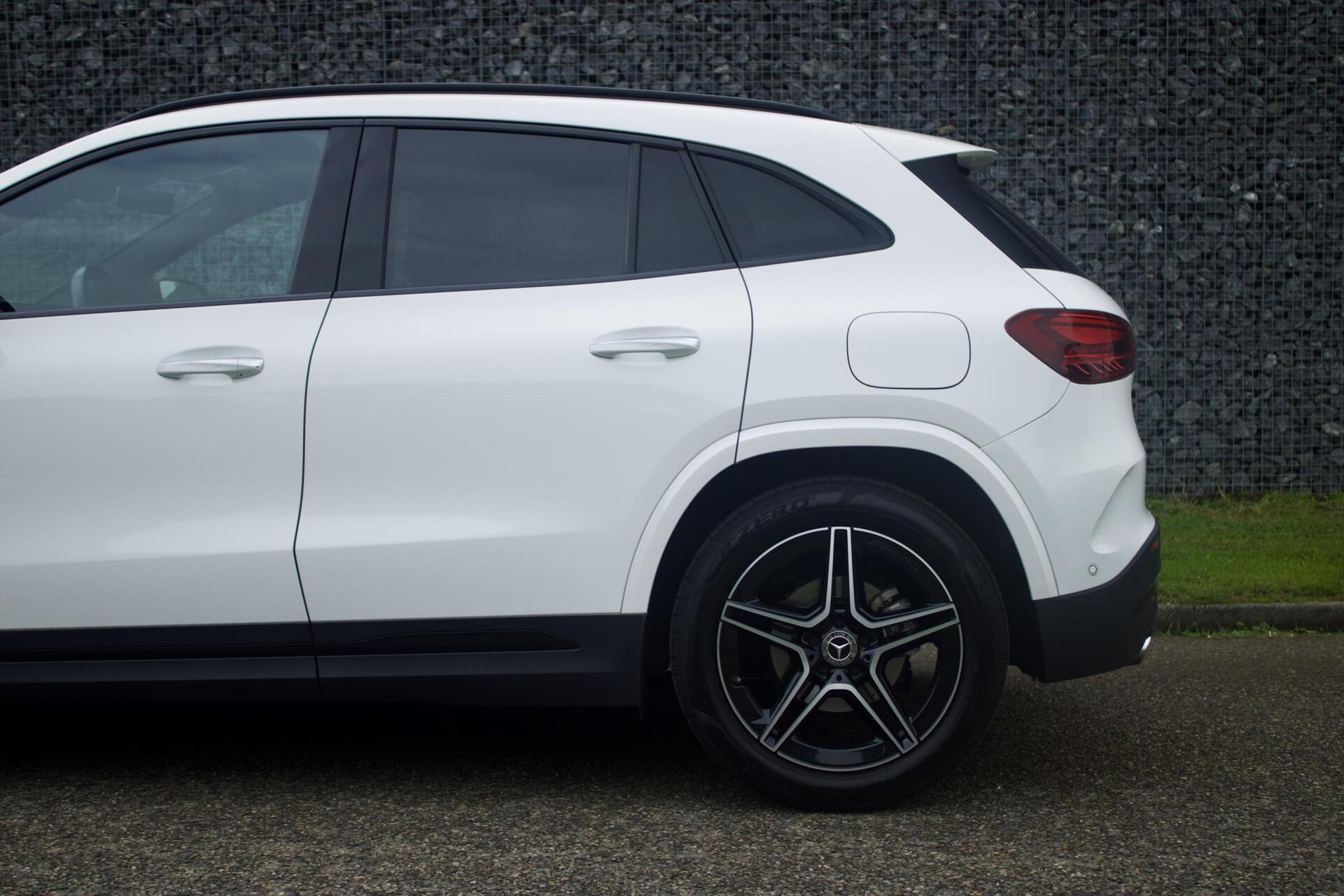 Foto van Mercedes-Benz Gla 180