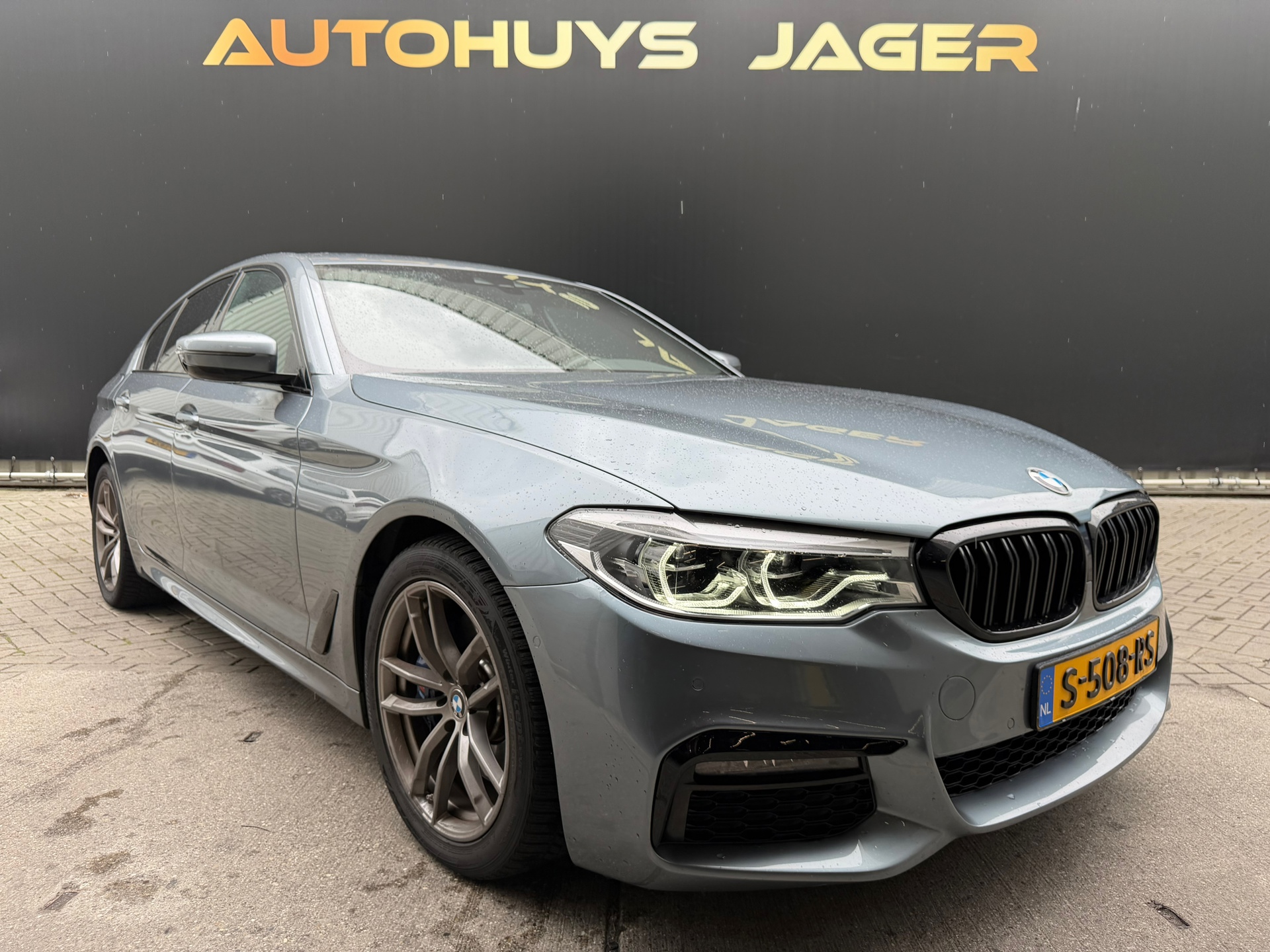Foto van BMW 530e Iperformance