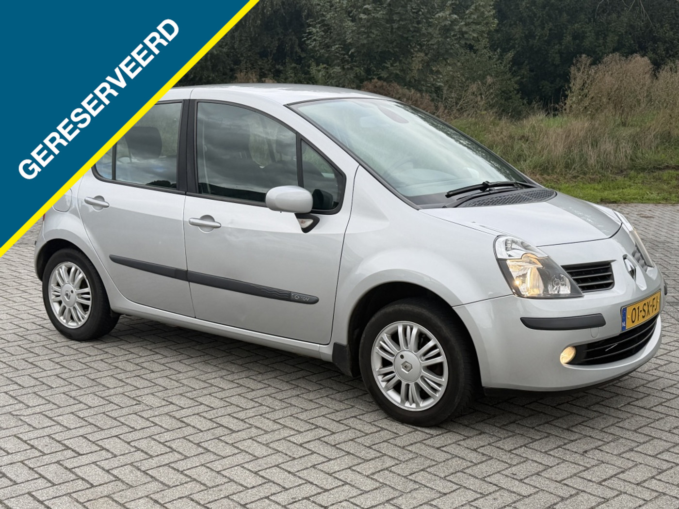 Renault Modus 1.4-16V Airco Apk:6-2027 2006 - voorkant