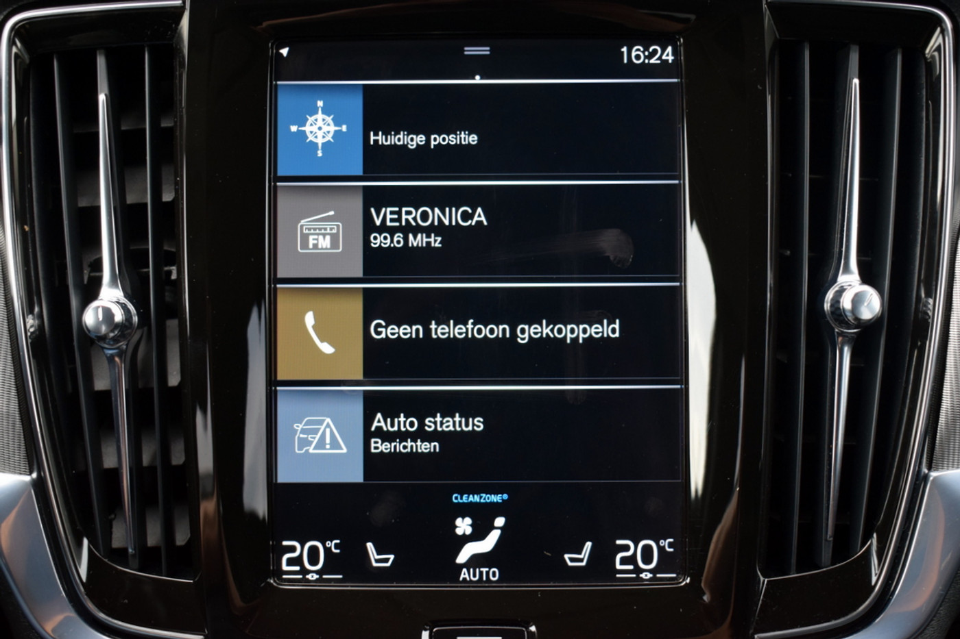 Foto van Volvo V90 T8 Twin Engine