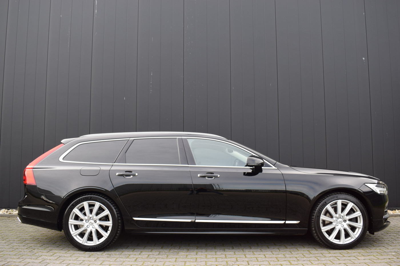 Foto van Volvo V90 T8 Twin Engine