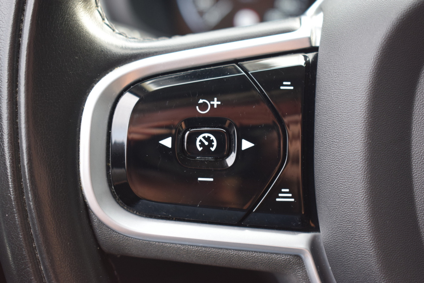 Foto van Volvo V90 T8 Twin Engine