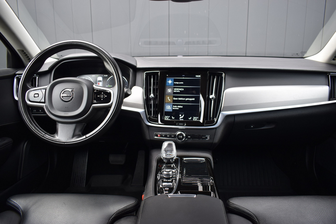 Foto van Volvo V90 T8 Twin Engine