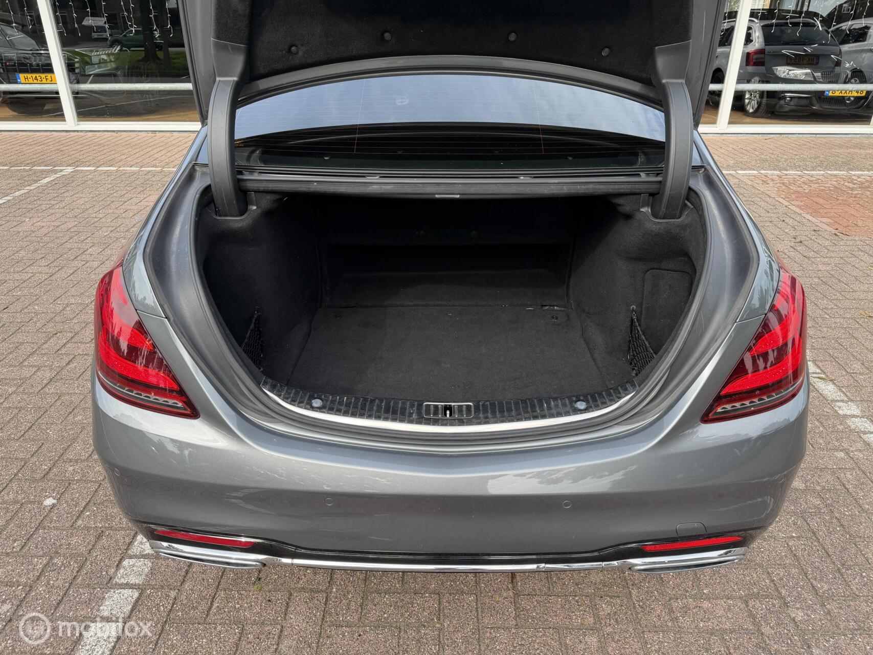 Foto van Mercedes-Benz S 400 D 4Matic