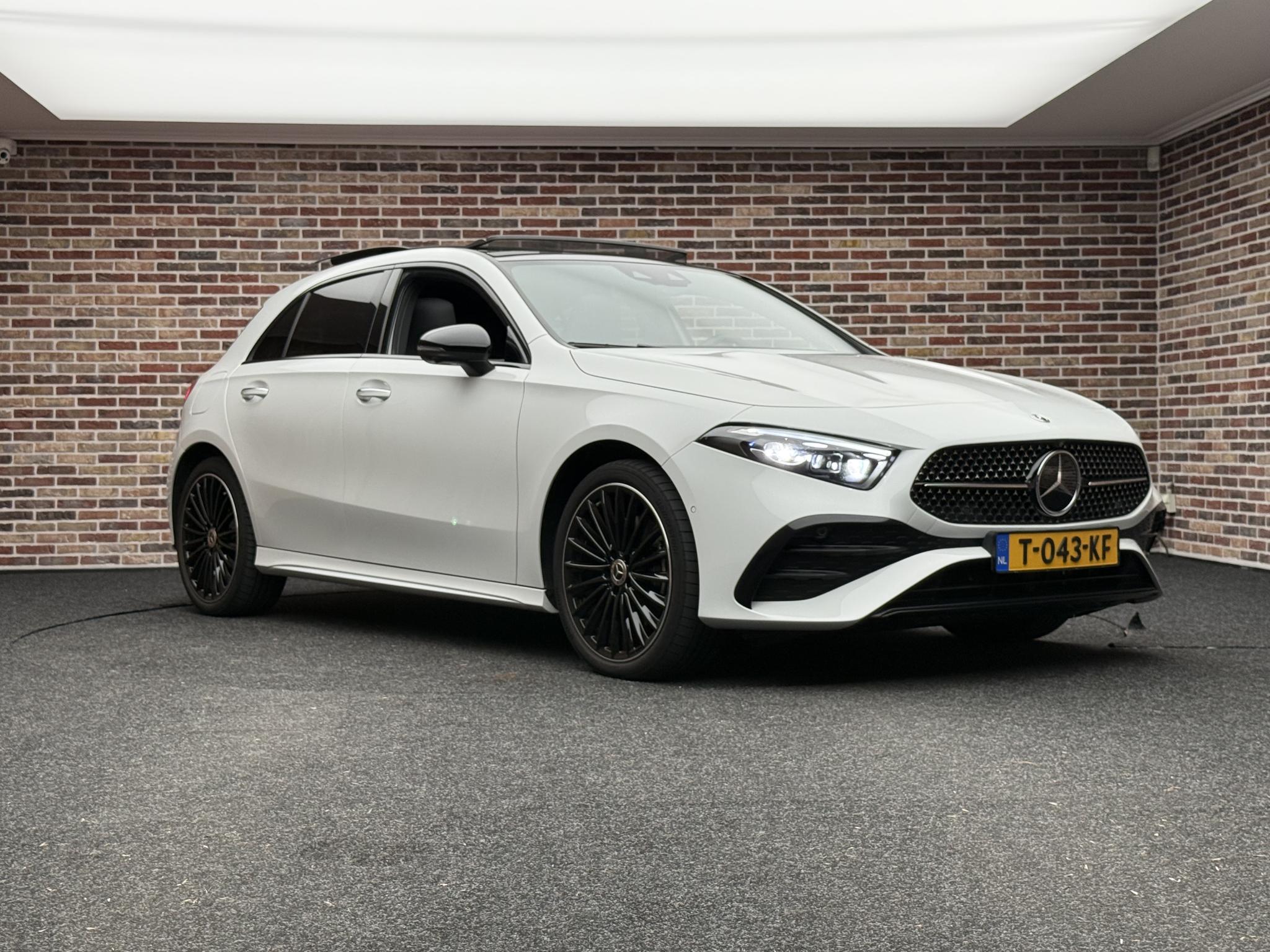 Foto van Mercedes-Benz A 250 E