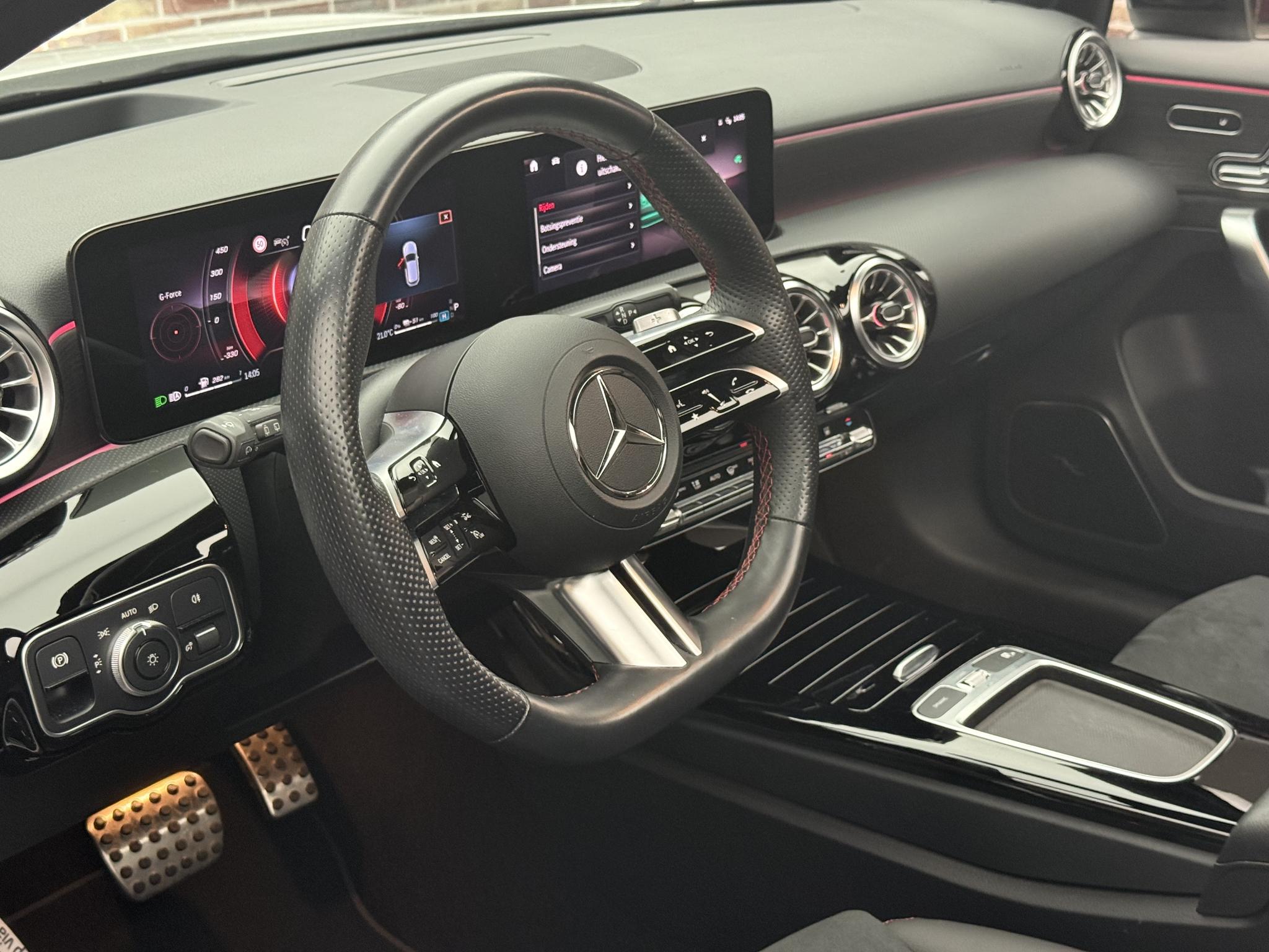 Foto van Mercedes-Benz A 250 E