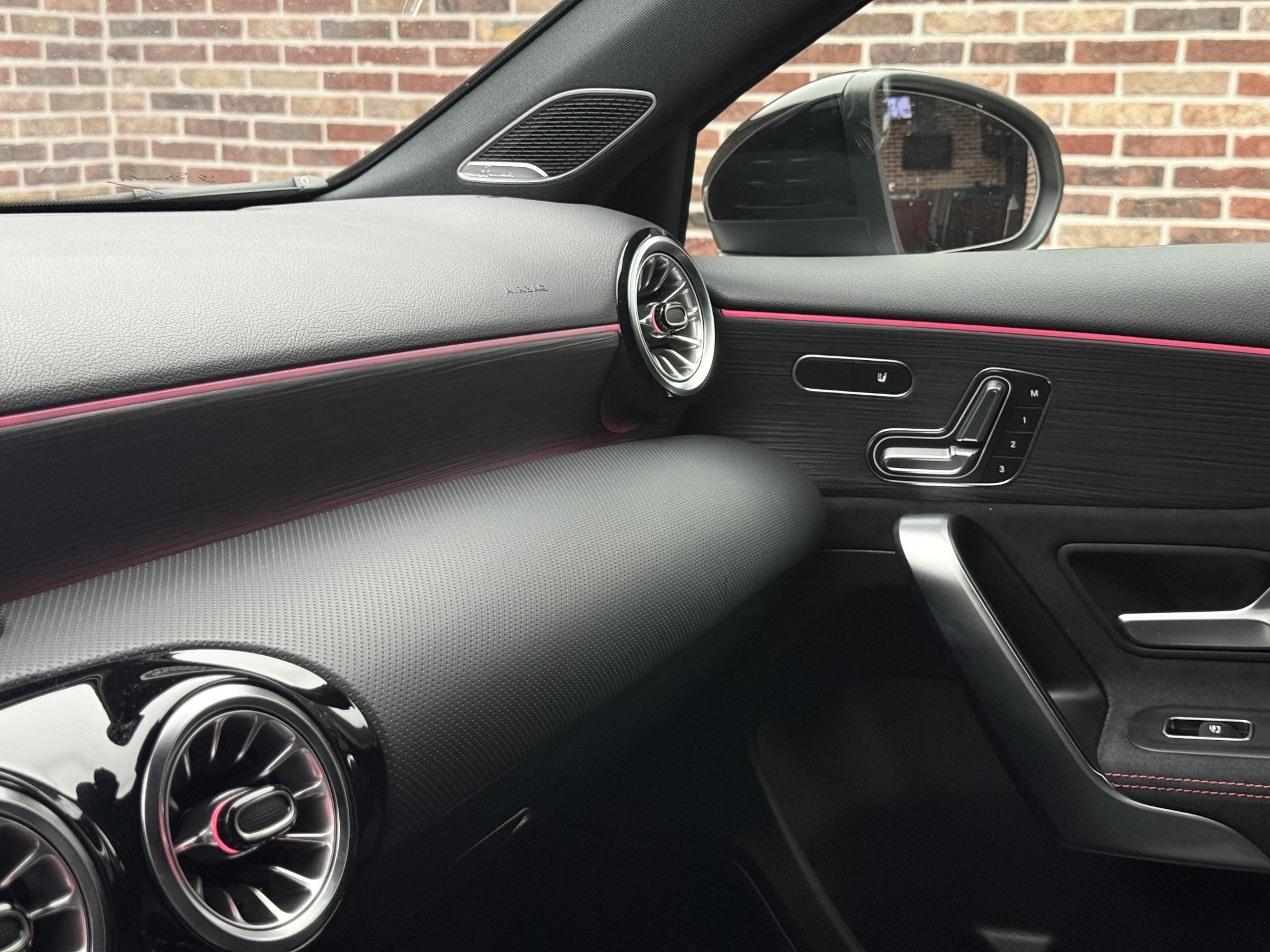 Foto van Mercedes-Benz A 250 E