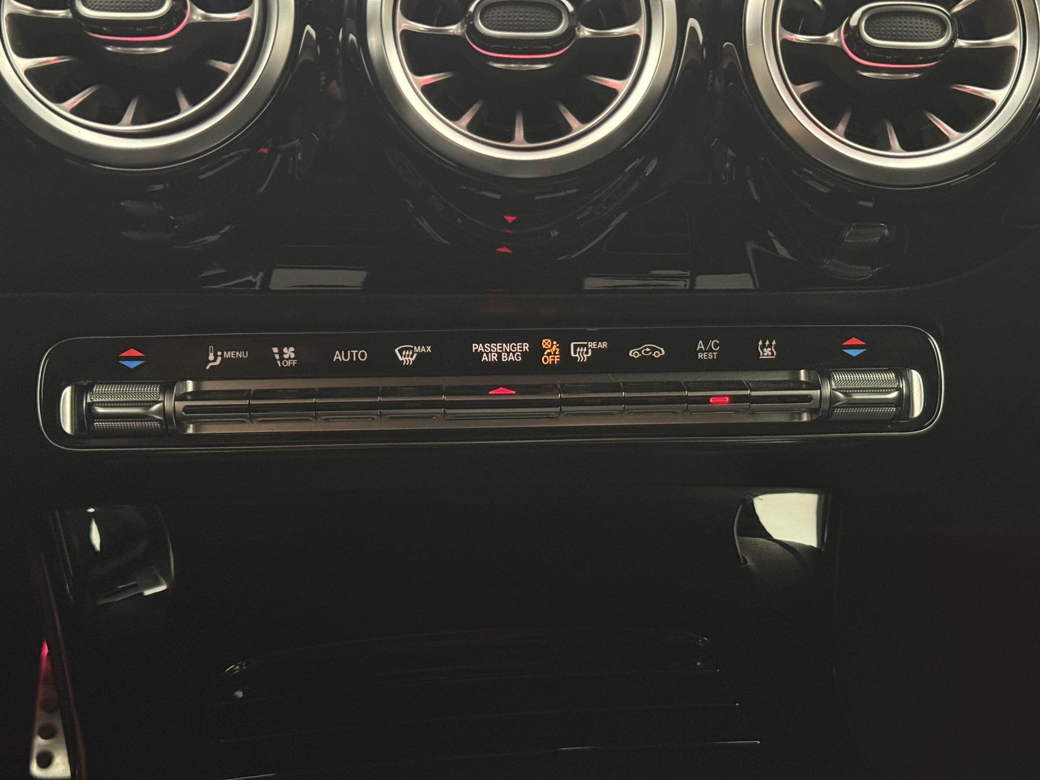 Foto van Mercedes-Benz A 250 E