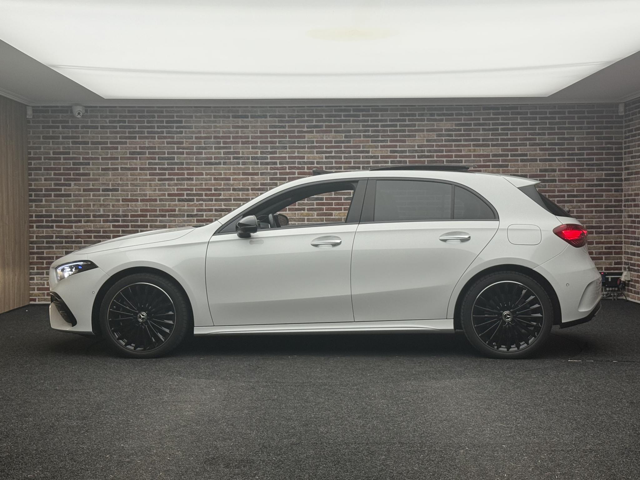 Foto van Mercedes-Benz A 250 E