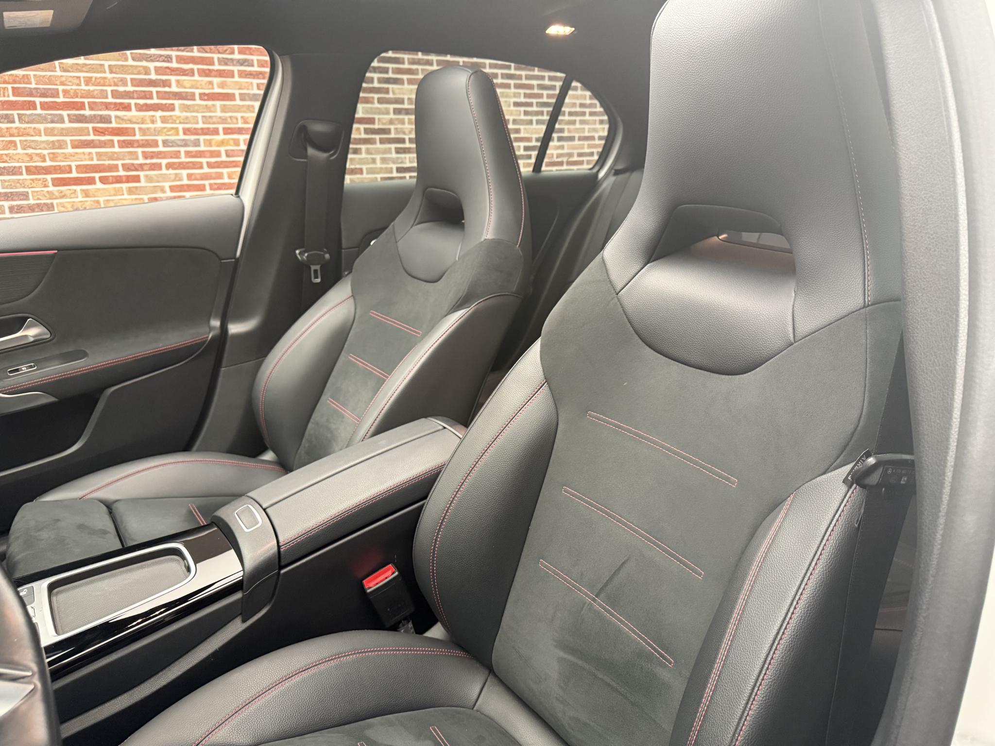 Foto van Mercedes-Benz A 250 E