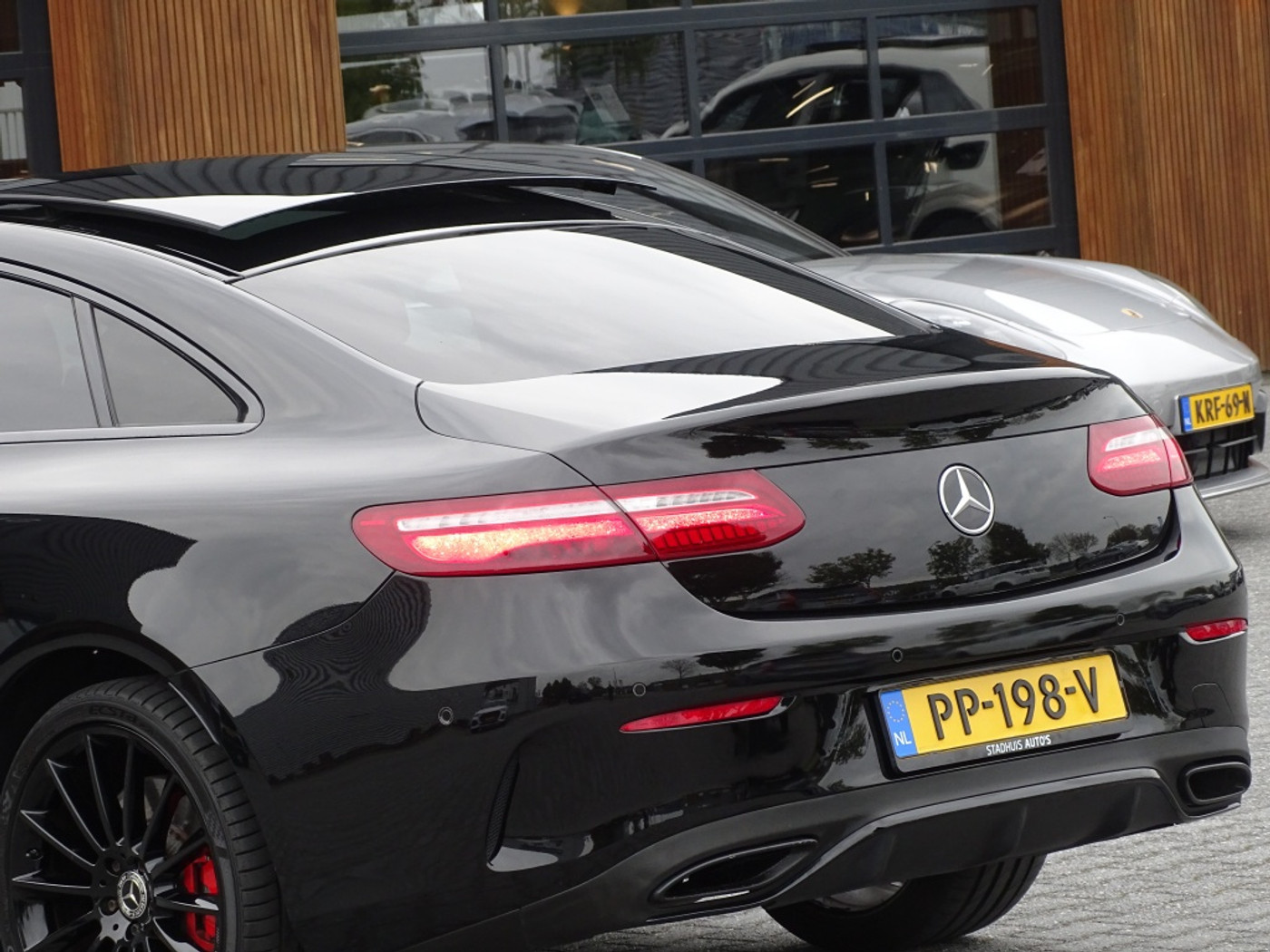Foto van Mercedes-Benz E 400 4Matic