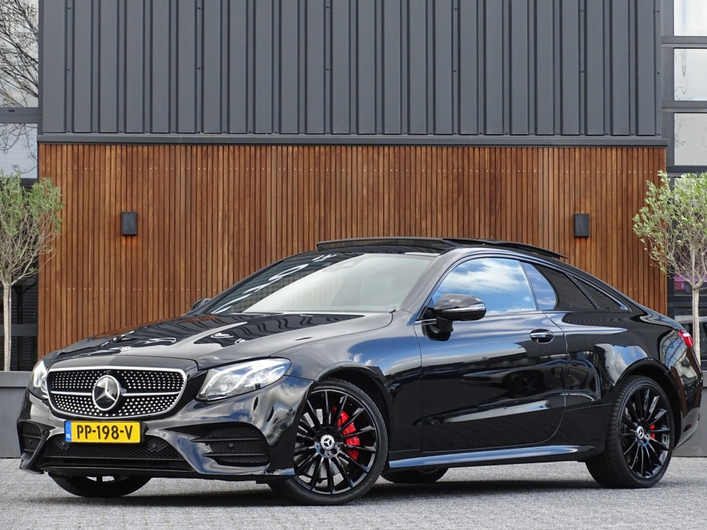 Foto van Mercedes-Benz E 400 4Matic