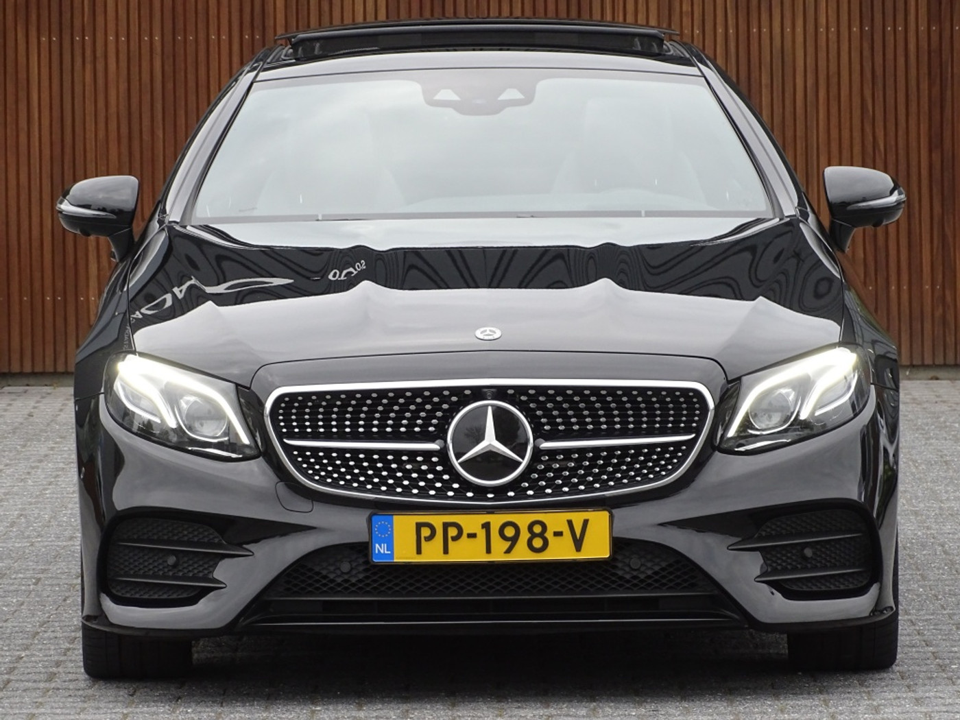 Foto van Mercedes-Benz E 400 4Matic