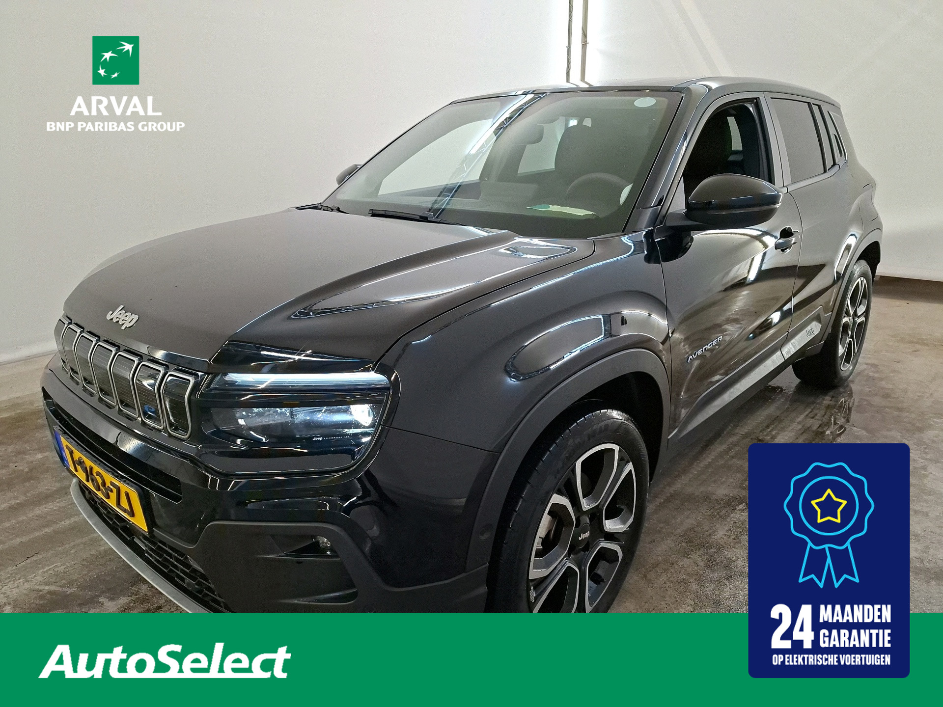 Jeep Avenger 54 kWh 155pk 1st Edition | SOH 96% | CarPlay | Stoelverwarming | 360 Camera | PDC V+A | LED | 18" | Keyless | ACC 2023 - voorkant