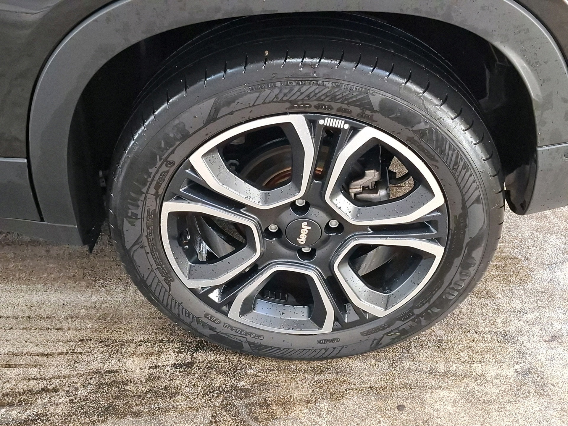 Foto van Jeep Avenger