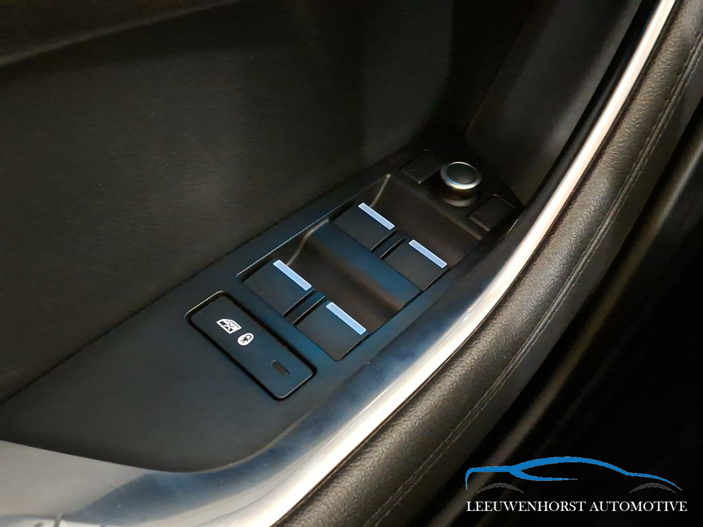 Foto van Jaguar Jaguar Xe