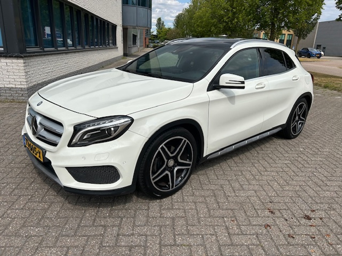 Mercedes-Benz Gla 200 200 Prestige 2015 - voorkant