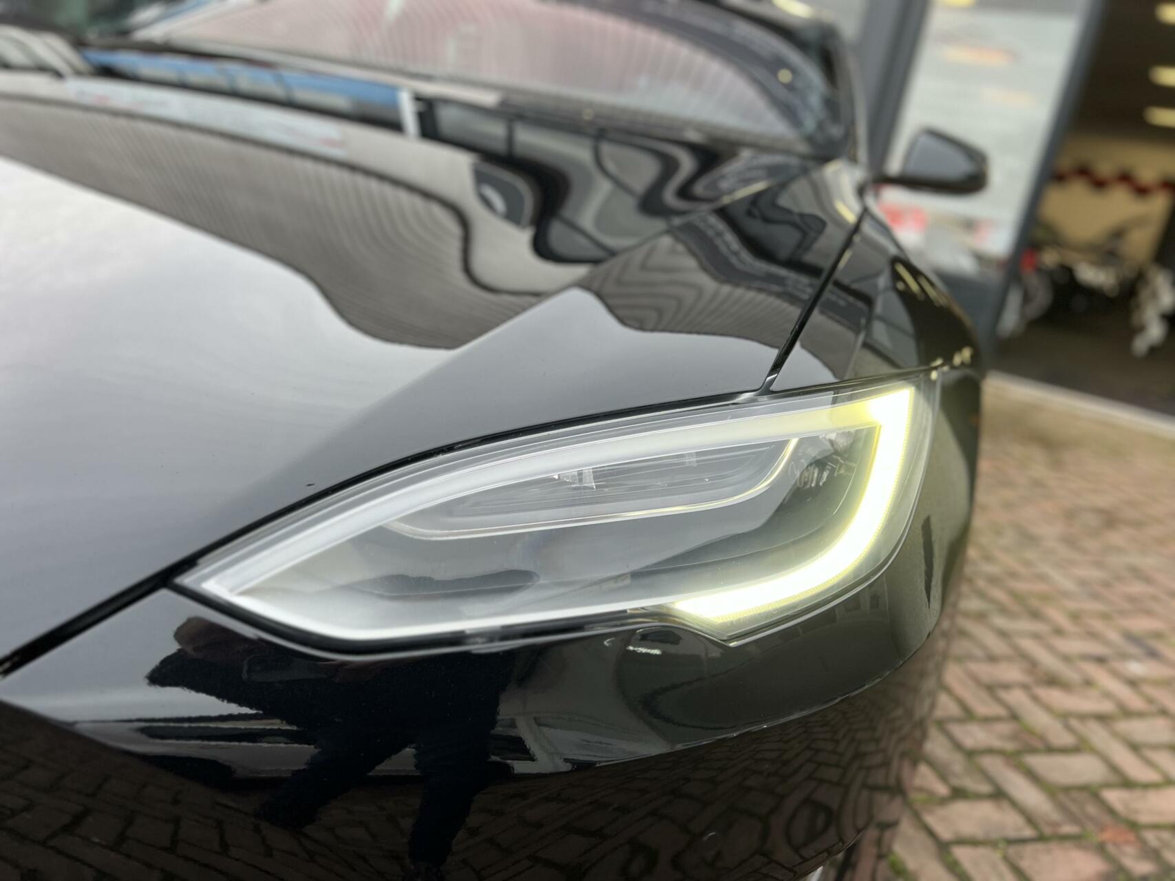 Foto van Tesla Model S