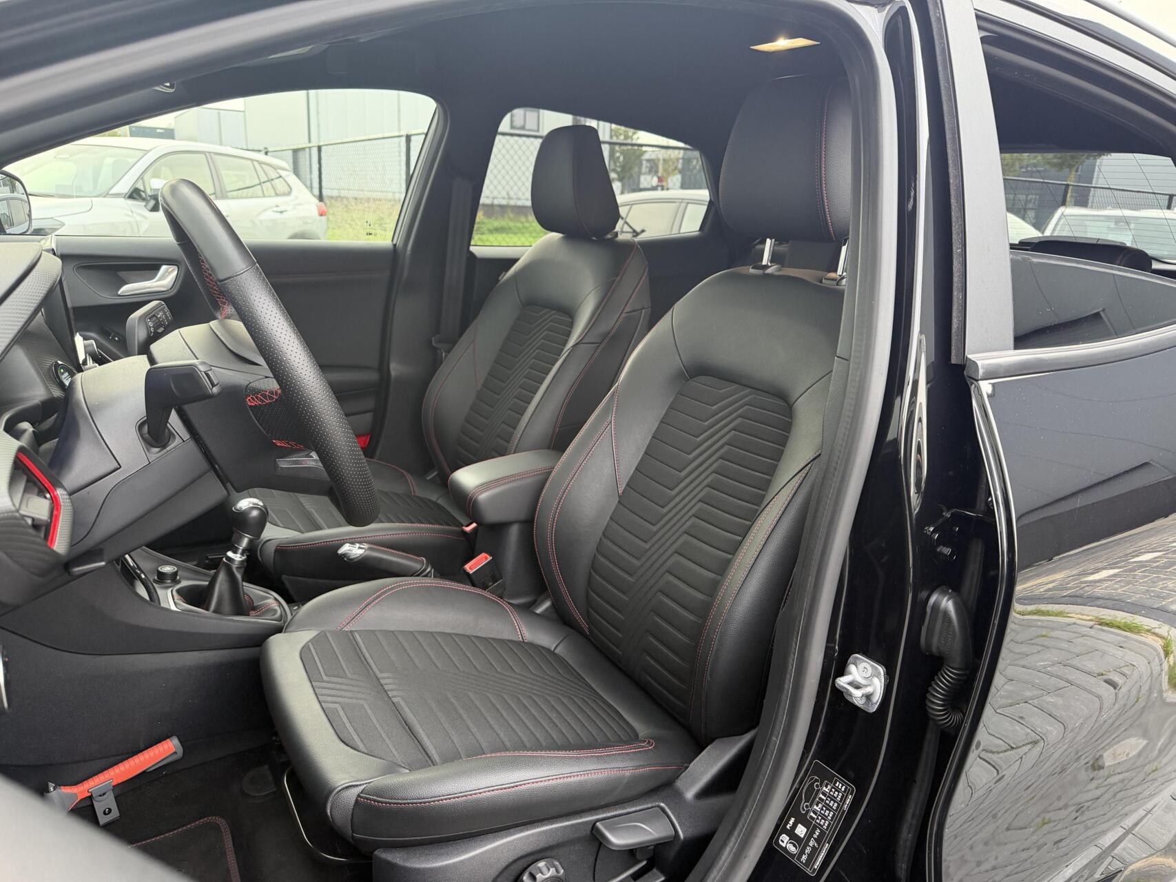 Foto van Ford Puma