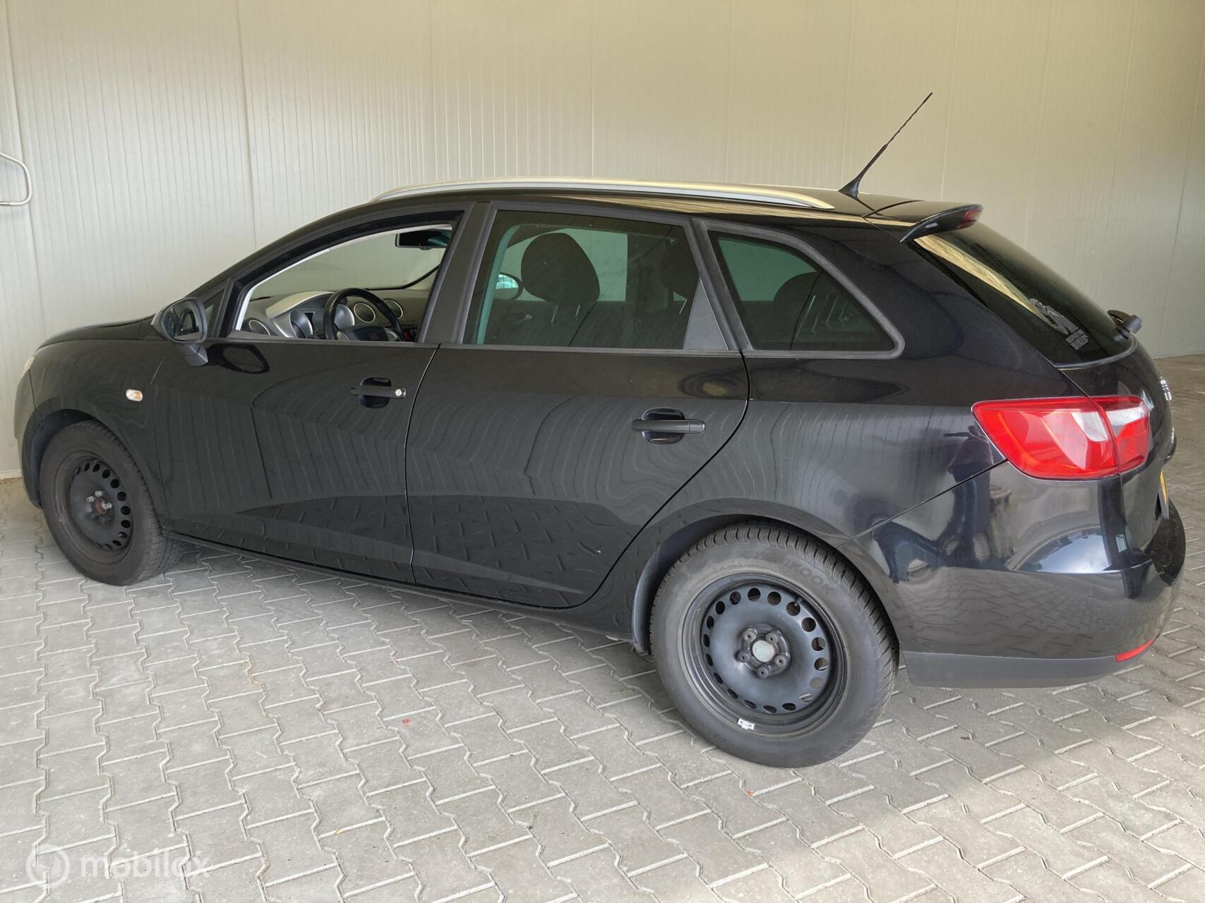 Foto van Seat Ibiza ST