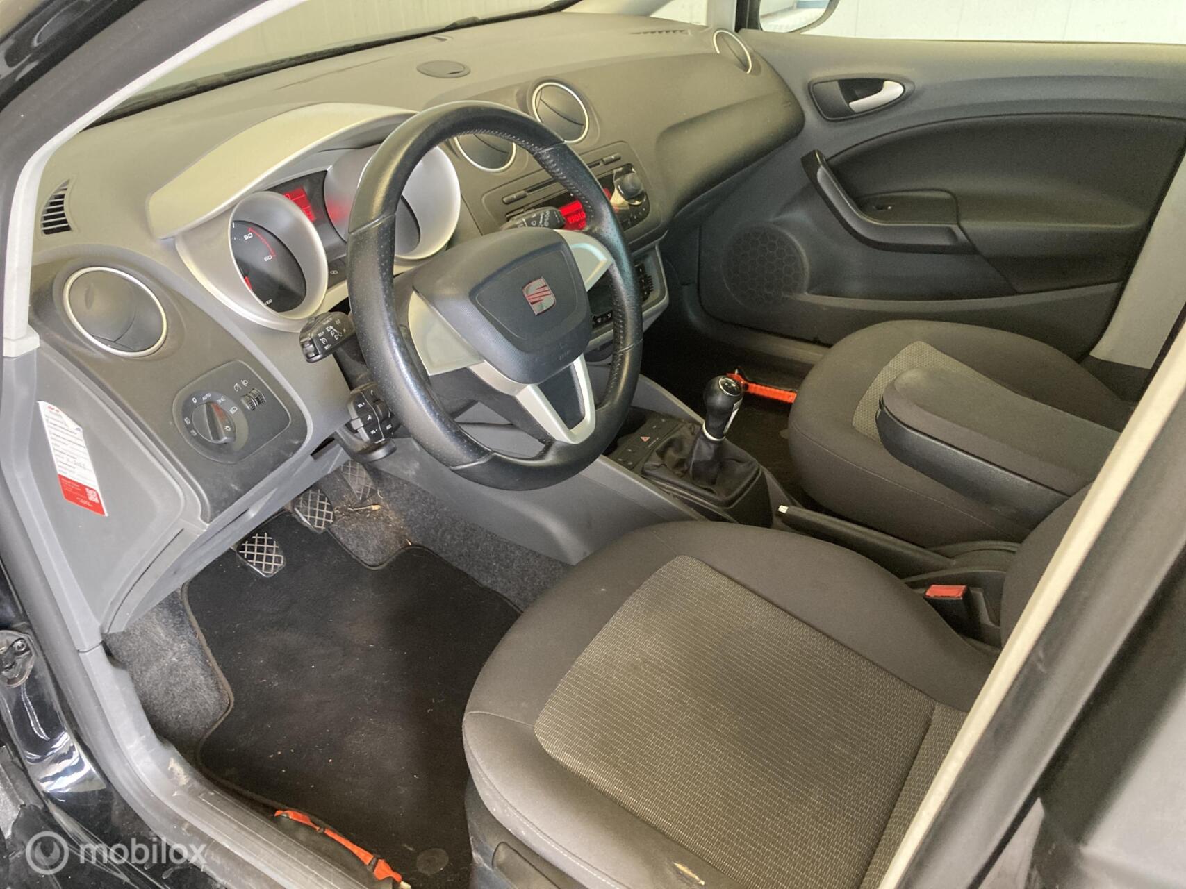Foto van Seat Ibiza ST